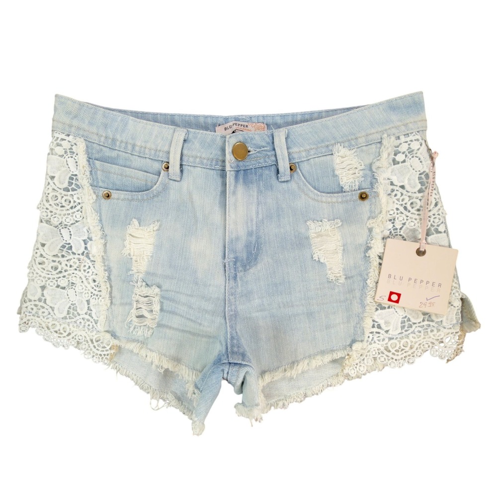 Blu Pepper Y2K Distressed Lace Denim Shorts Womens Small Light Wash NWT NEW